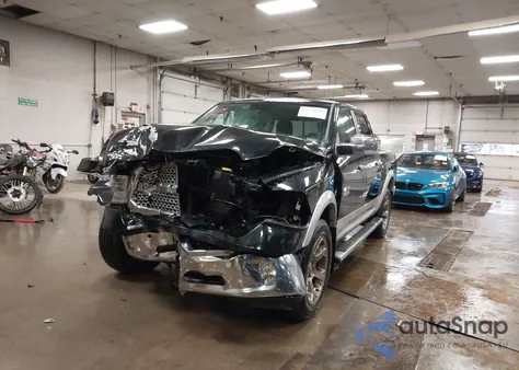 2016 Ram 1500 Laramie z USA, uszkodzony, nr VIN 1C6RR7NT3GS166768